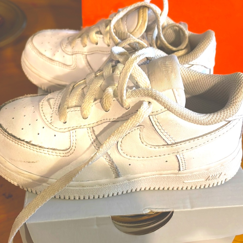 Toddler size 10 Air Force 1